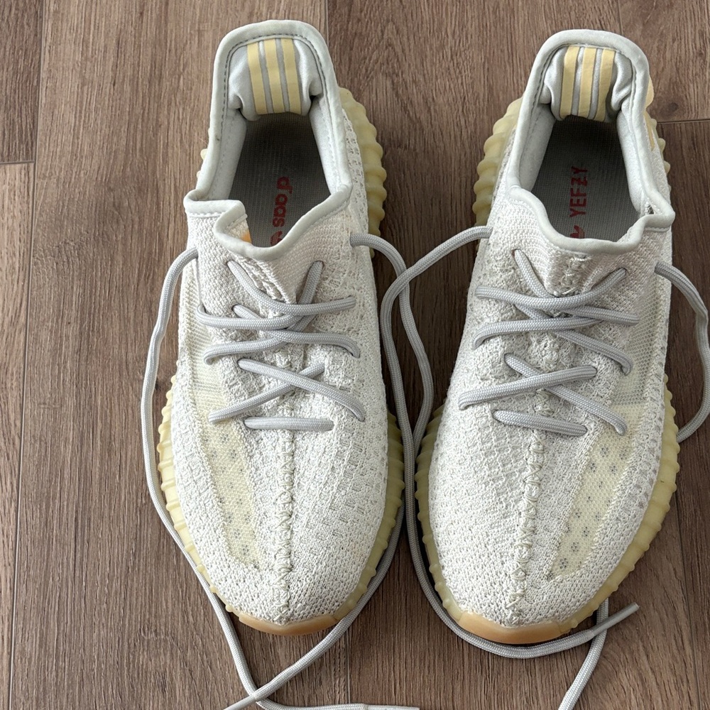 Adidas Yeexzy Boost sneaker